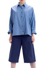 Load image into Gallery viewer, The Ezra by Abôvian, Product type - Top, Designed by Teress